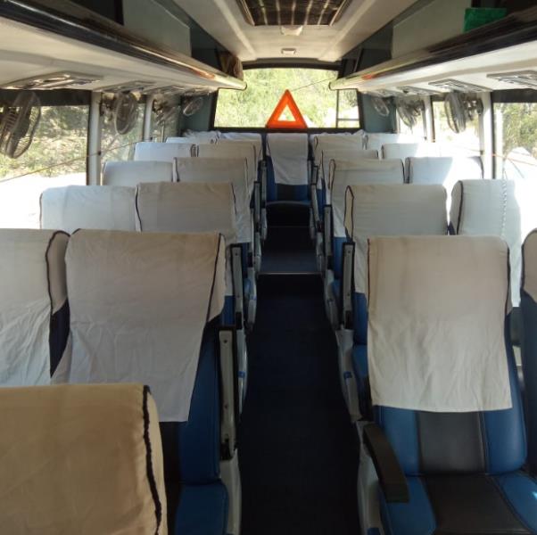 Tata LP 712 image 2
